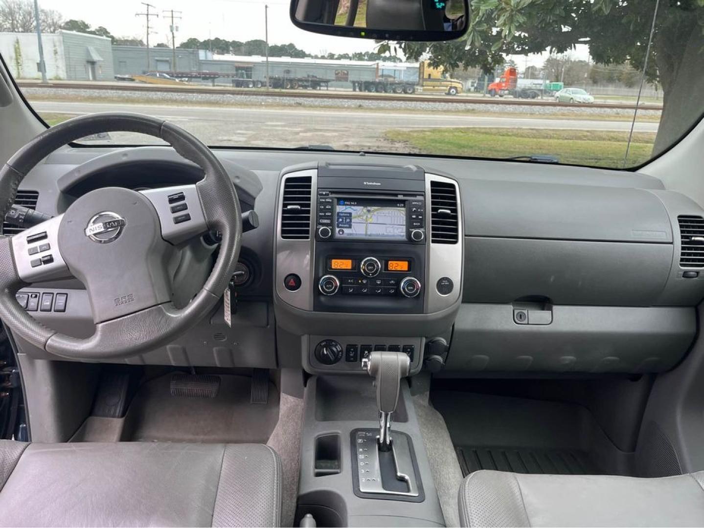 2014 Blue /Gray Nissan Frontier (1N6AD0FV2EN) , located at 5700 Curlew Drive, Norfolk, VA, 23502, (757) 455-6330, 36.841885, -76.209412 - Photo#9